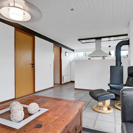 度假居 3 Bedroom Amazing In Sydals Skovby (Syddanmark)